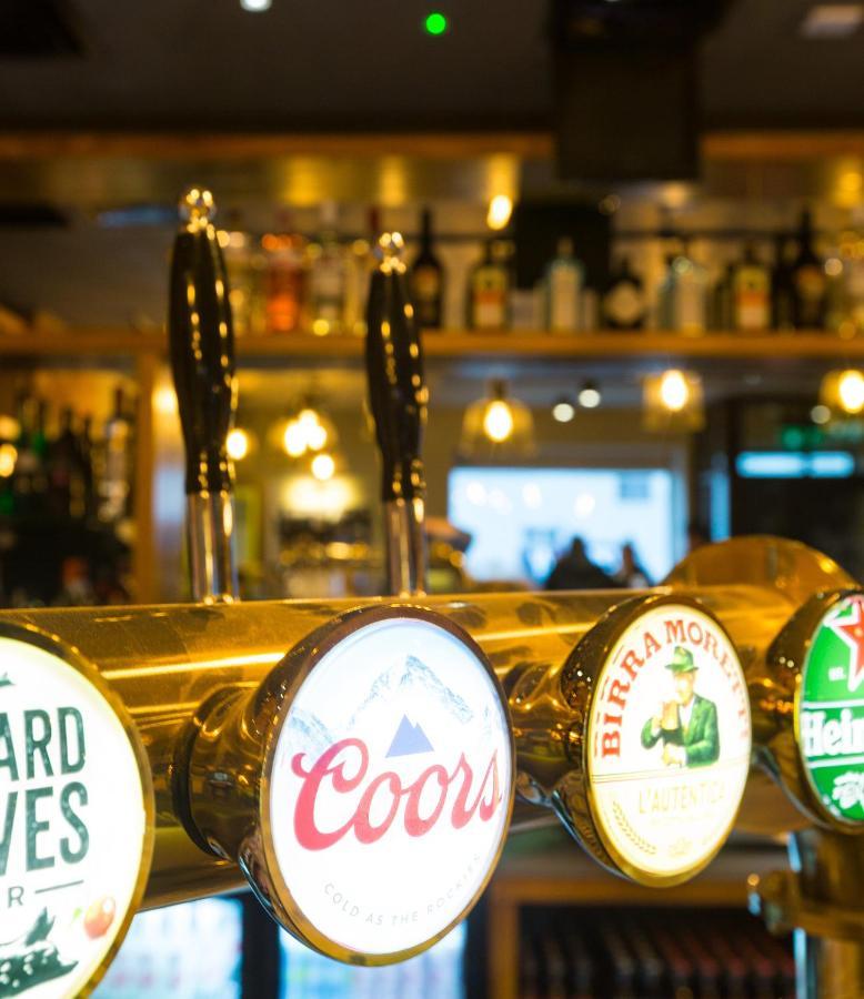 Castle Varagh Hotel & Bar Castlepollard المظهر الخارجي الصورة